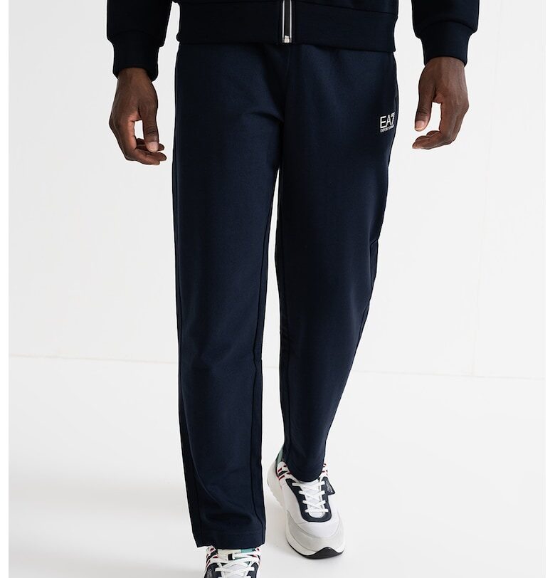 Спортен панталон с еластична талия EA7