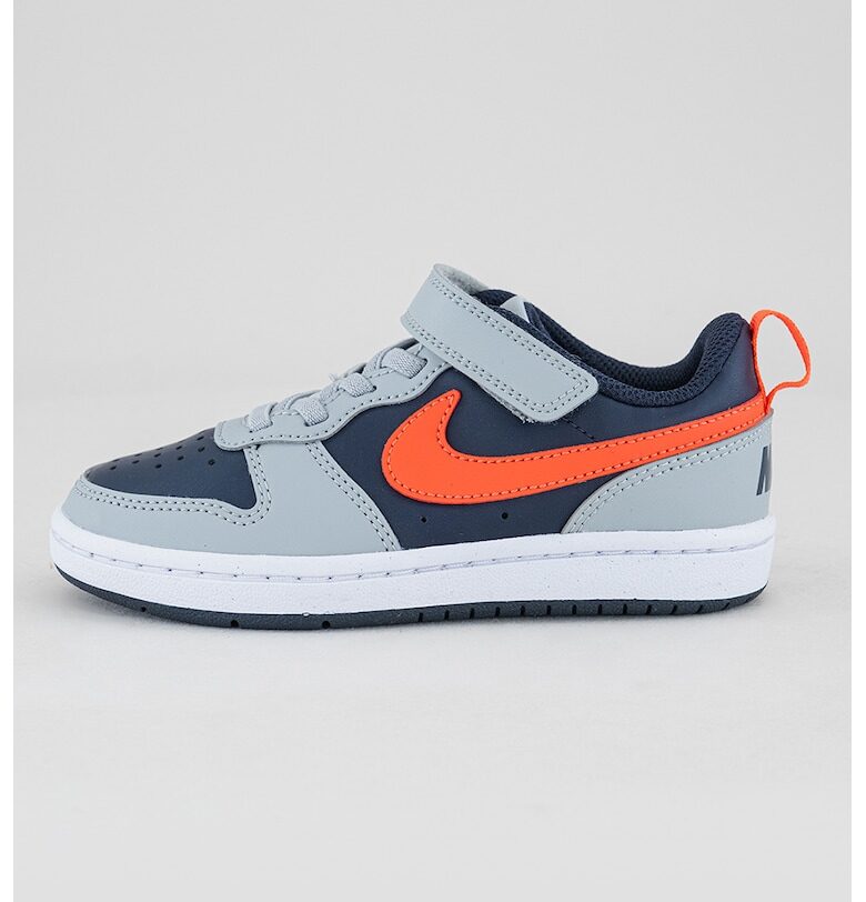 Спортни обувки Court Borough от еко кожа с велкро Nike