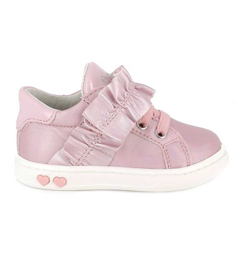 Спортни обувки от еко кожа Primigi