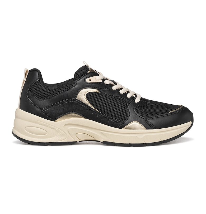 Спортни обувки с мрежа Geox