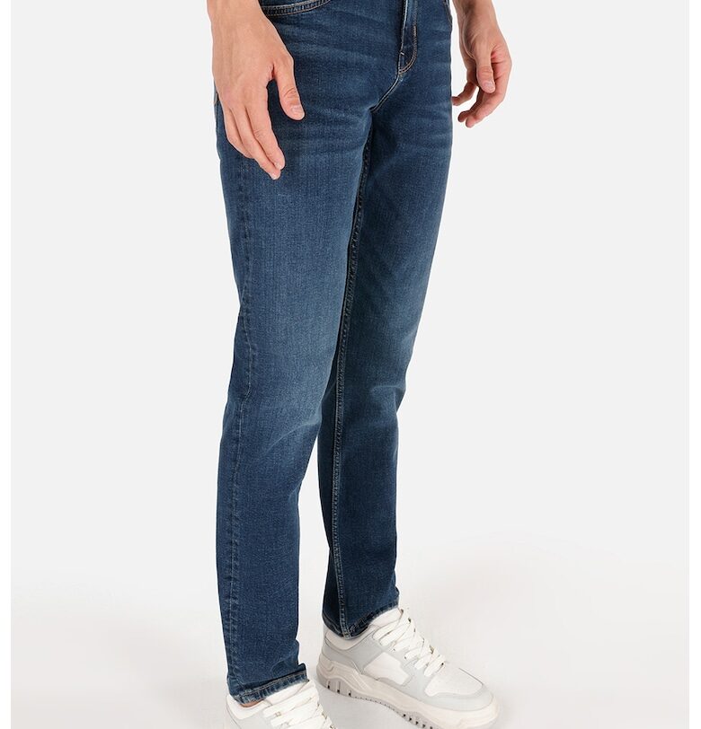 Стандартни дънки със средна талия COLINS