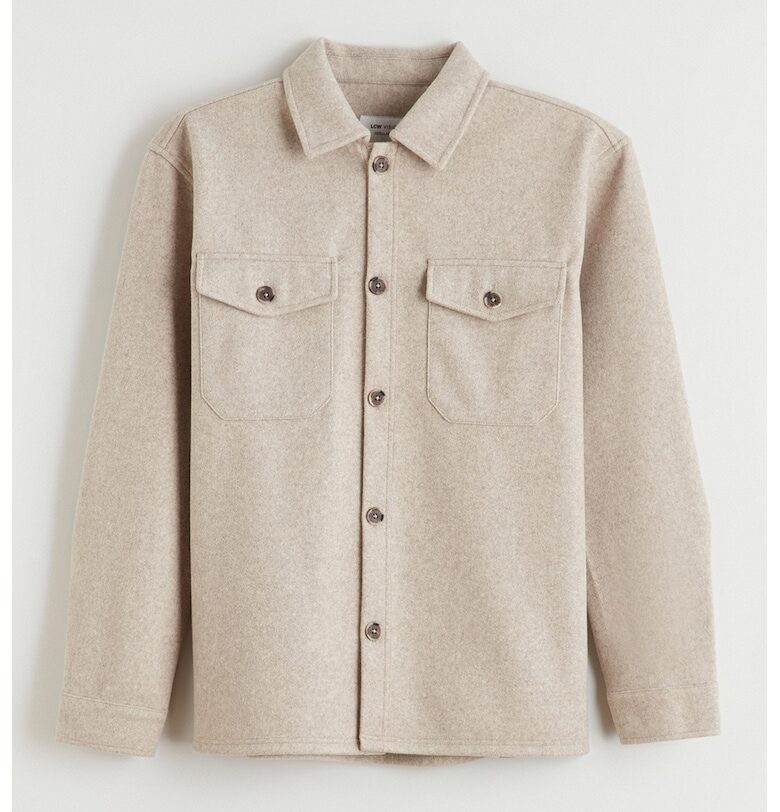 Стандартно яке с остра яка LC WAIKIKI