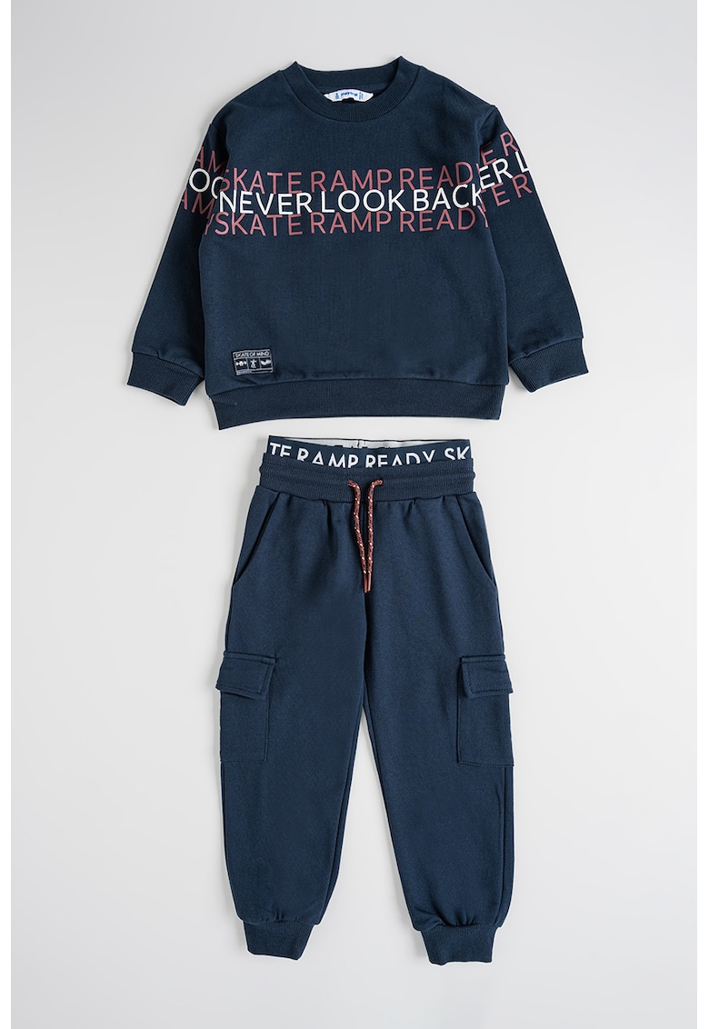 Суитшърт с надпис и карго панталон - 2 части Mayoral