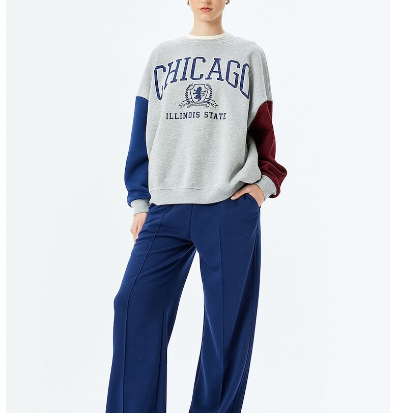 Суитшърт с надписи KOTON