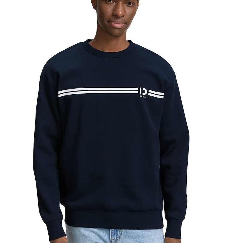 Суитшърт с овално деколте и графика Tom Tailor