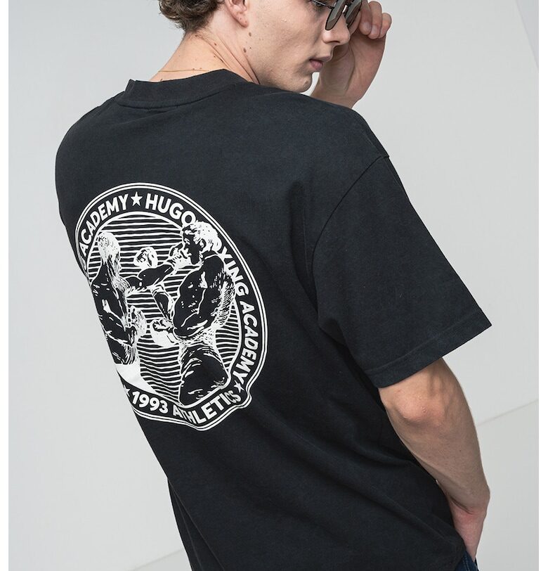 Тениска Dwresto с овално деколте HUGO