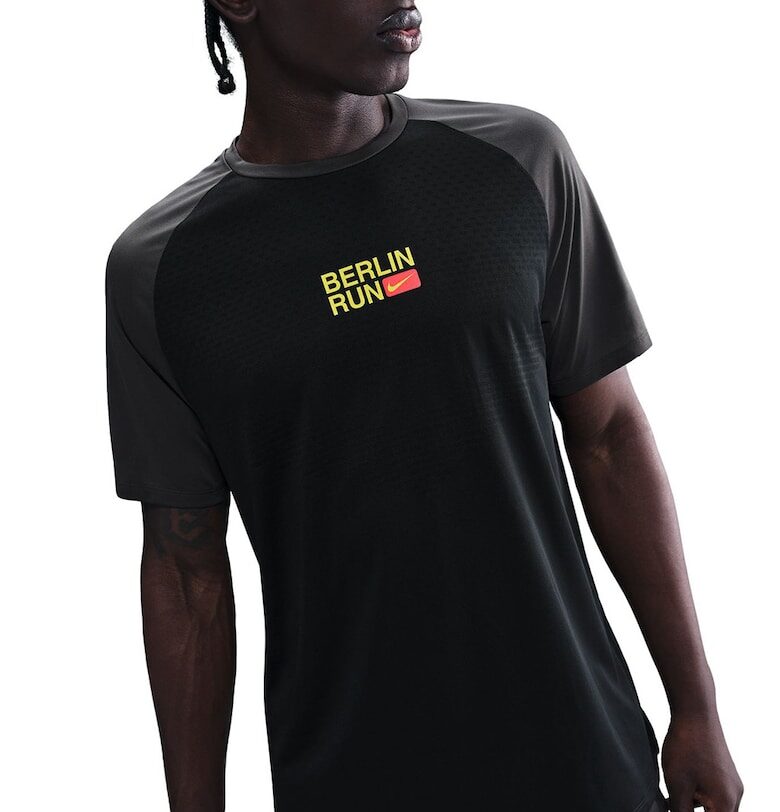 Тениска за бягане Manchester City с ръкави реглан Nike