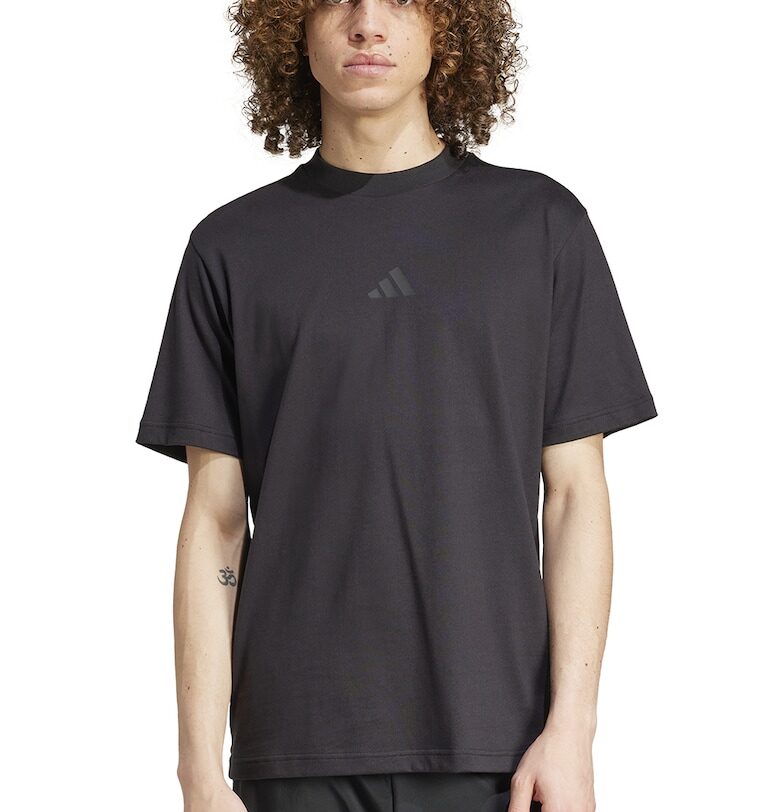 Тениска с лого adidas Sportswear