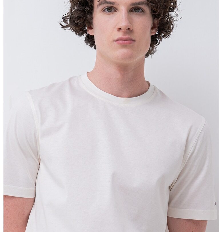 Тениска с овално деколте Tommy Hilfiger