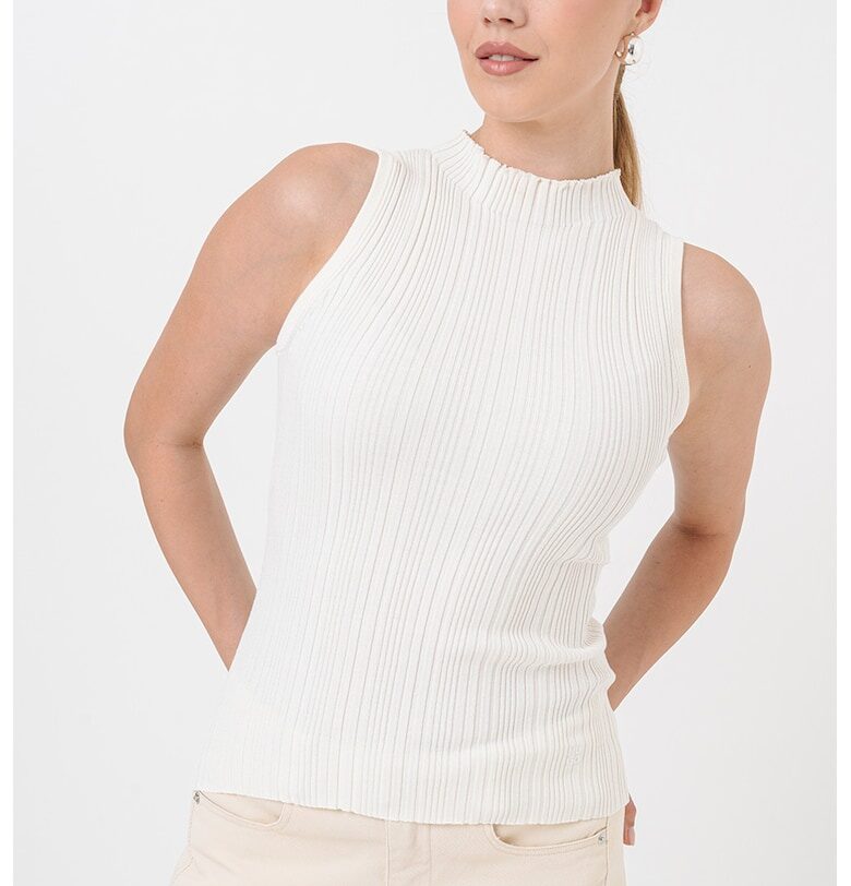 Топ с ниска яка HUGO