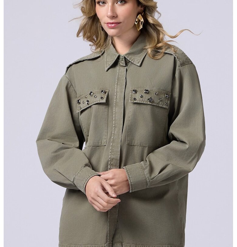 Уголемен шакет с декоративни камъни Oltre