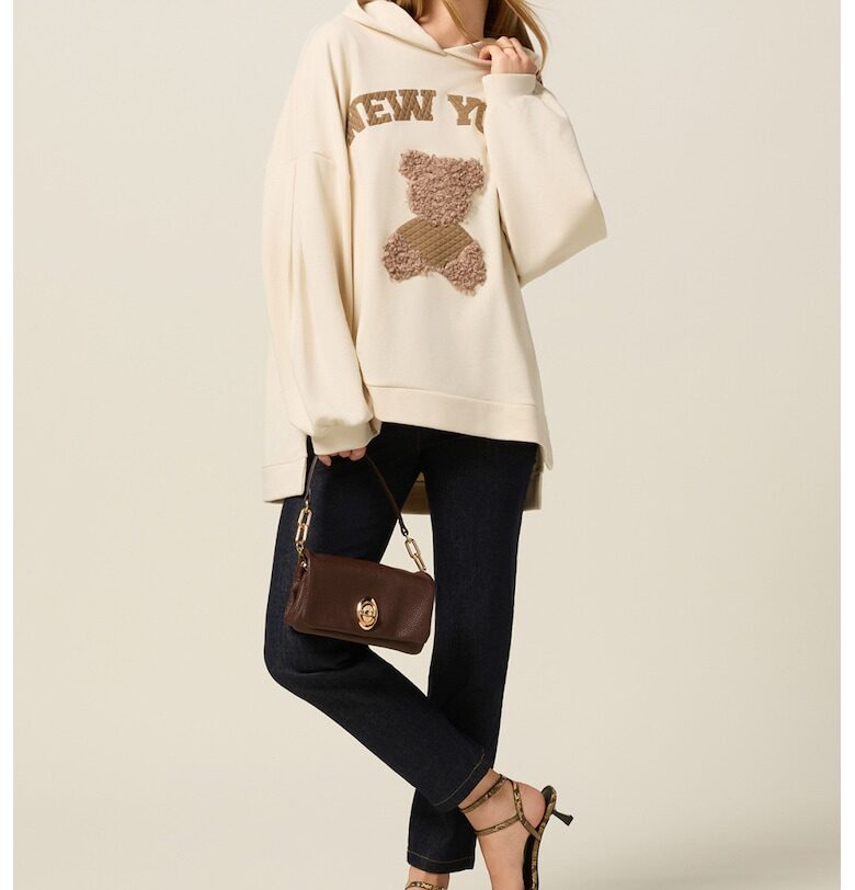 Уголемено худи с принт Oltre