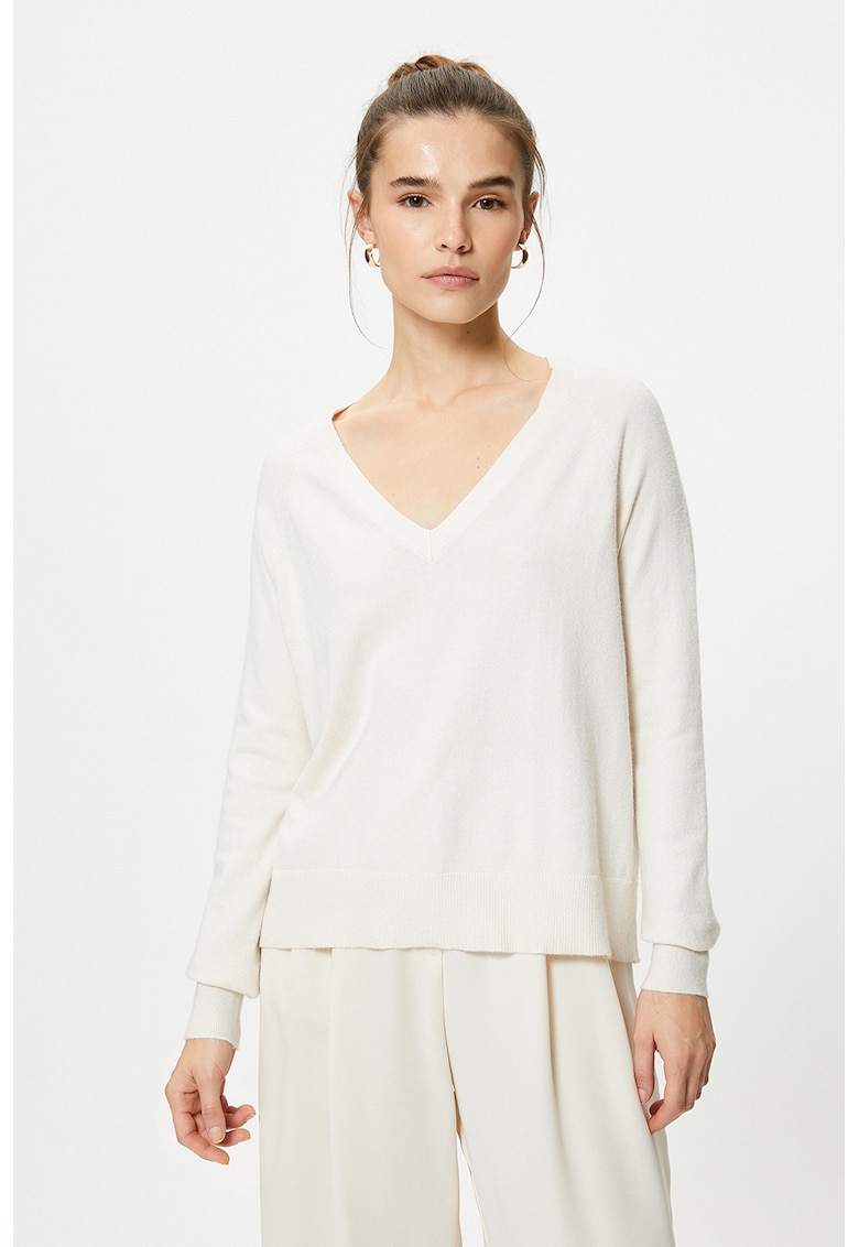 Фино плетен пуловер с шпиц KOTON