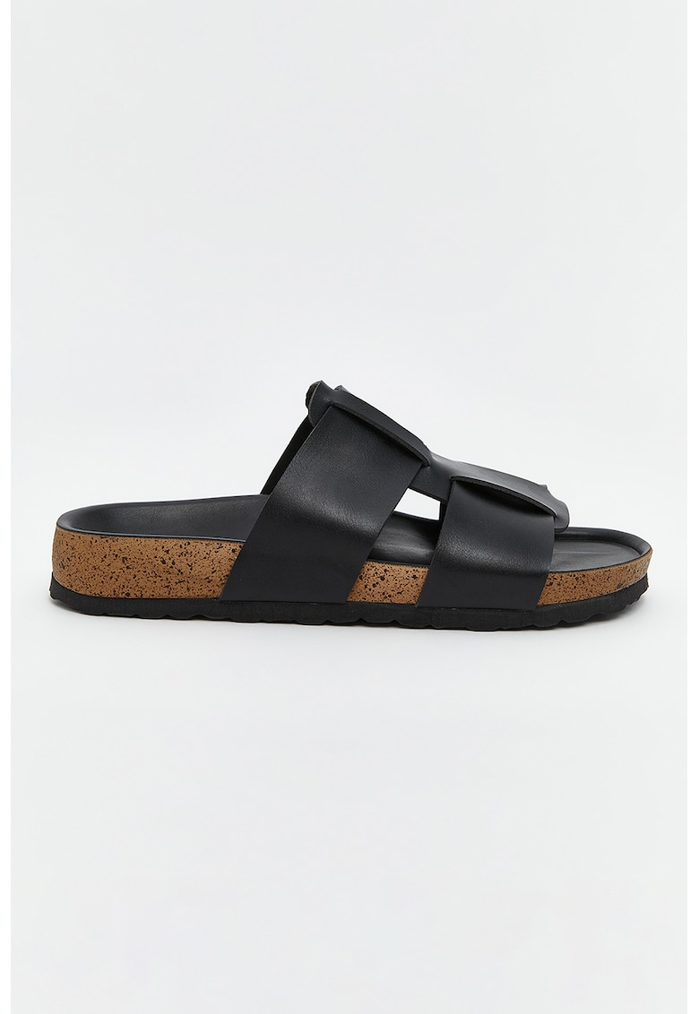 Чехли от еко кожа LC WAIKIKI