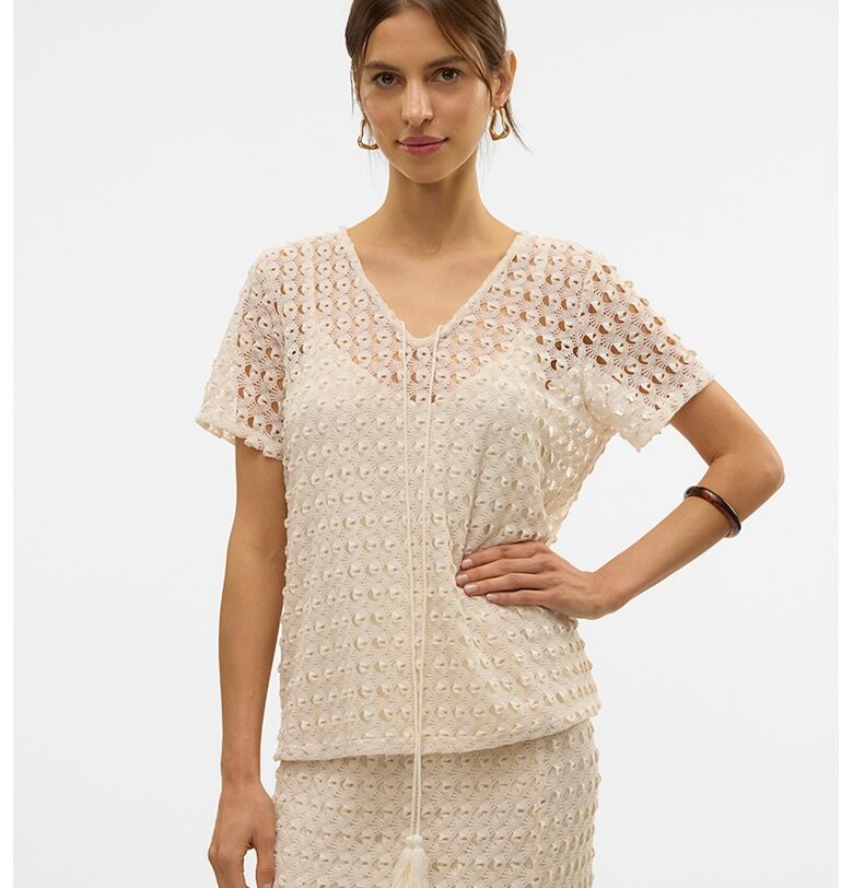 Шпиц блуза с къси ръкави Vero Moda