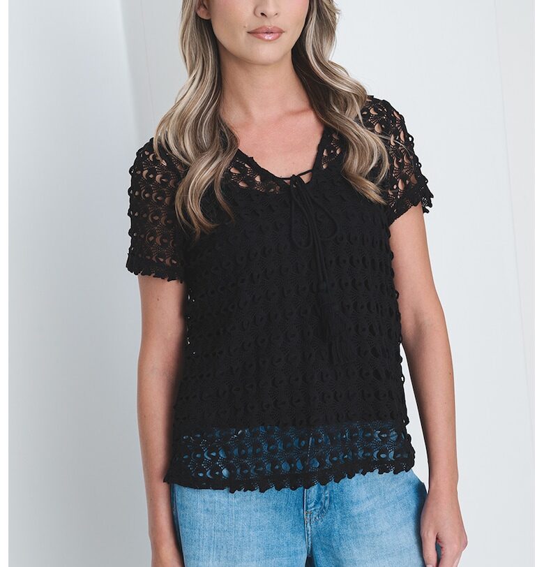 Шпиц блуза с къси ръкави Vero Moda