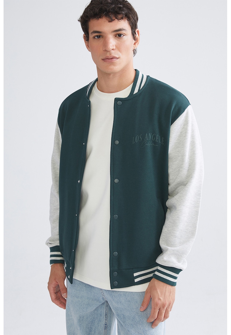 Яке College с капси LC WAIKIKI