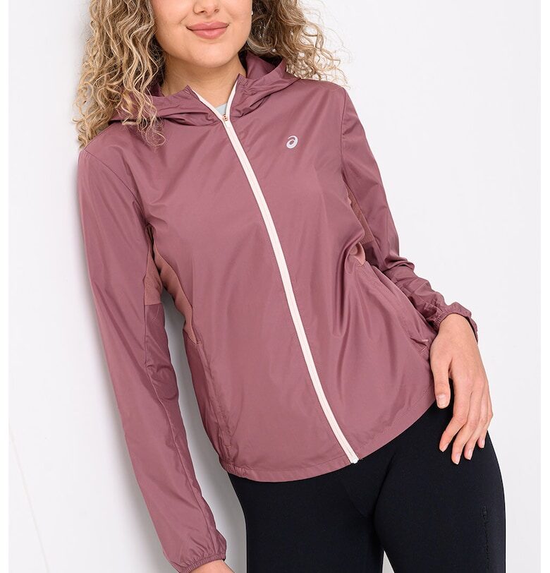Яке за бягане с качулка Asics