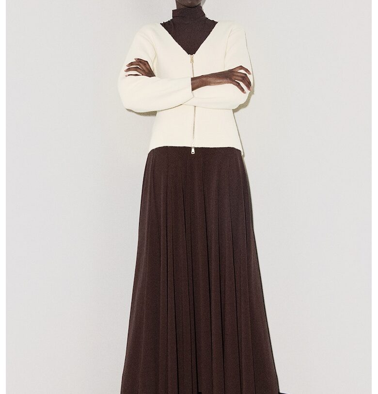 Яке с вълна и цип Mango