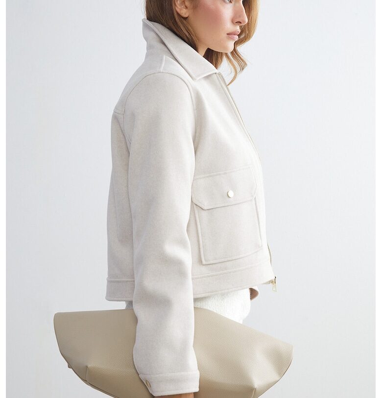 Яке с джобове с капаче LC WAIKIKI