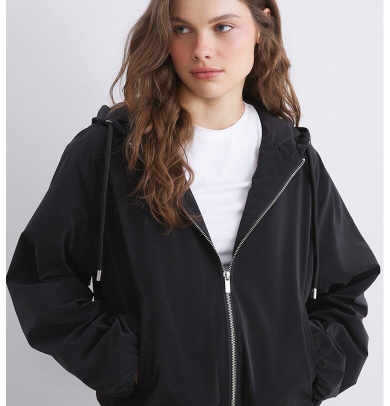 Яке с изчистен десен и качулка LC WAIKIKI