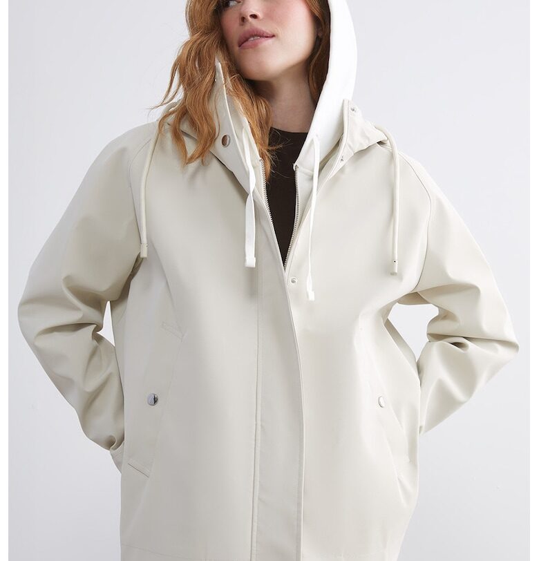 Яке с качулка и ръкави реглан LC WAIKIKI