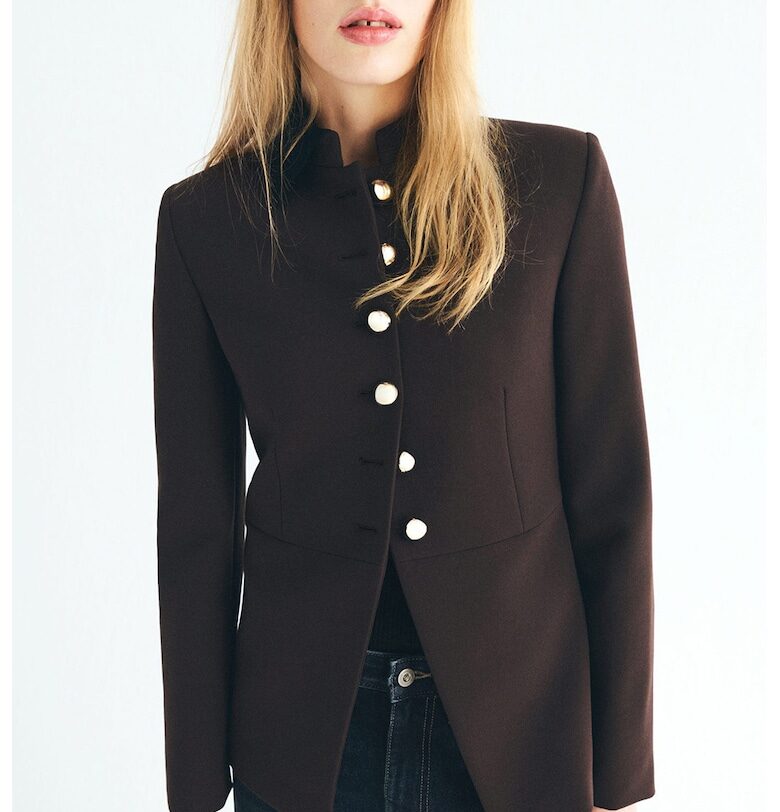 Яке с копчета и ниска яка Mango