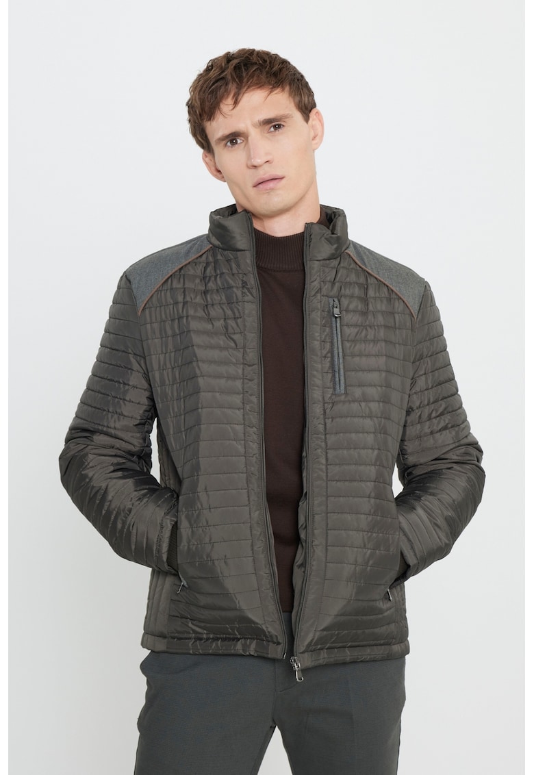 Яке с ниска яка ACCo