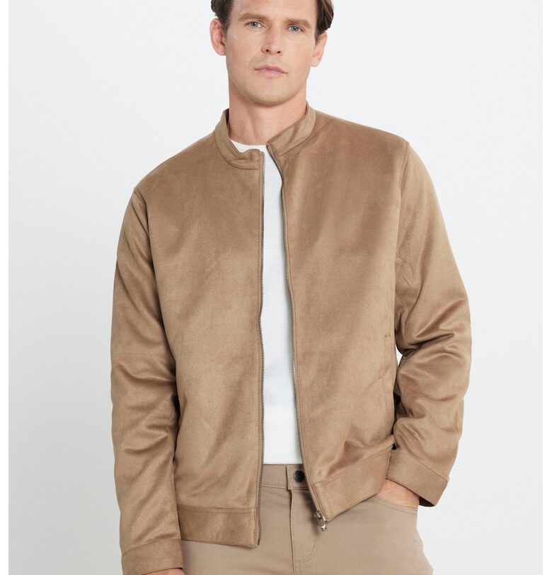 Яке с цип и джобове встрани ACCo