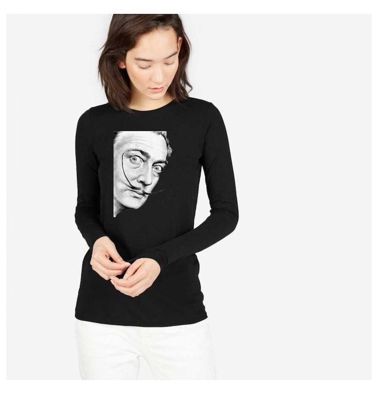 888113635-Черна дамска блуза - Dali - Портрет THEICONIC