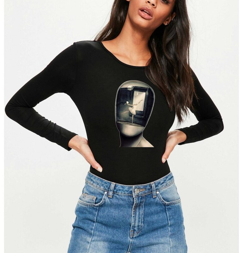 Черна дамска блуза - Dali - Globul THEICONIC