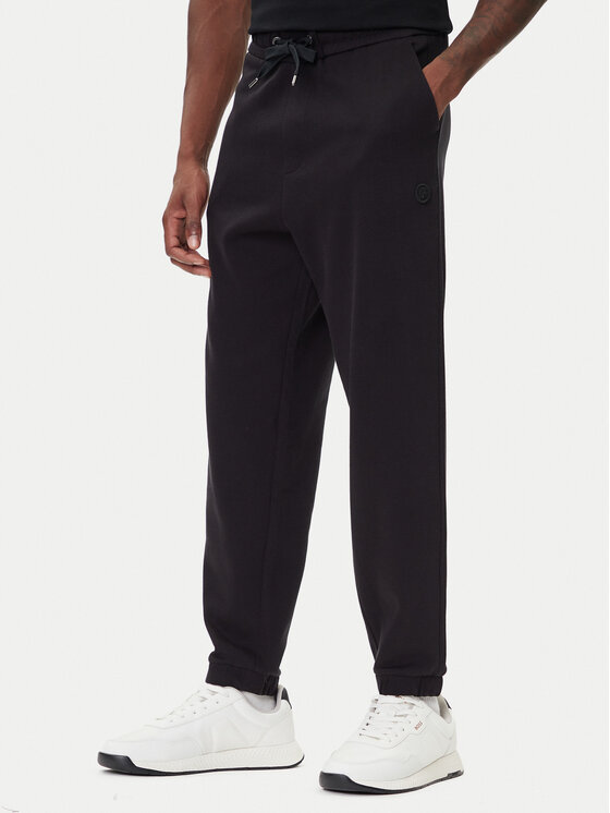 BOSS Долнище анцуг C-Locsin 116 50544109 Черен Regular Fit цвят на ниска цена