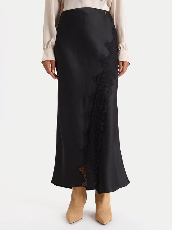 BOSS Макси пола C_Vlace 50548389 Черен Slim Fit цвят на ниска цена