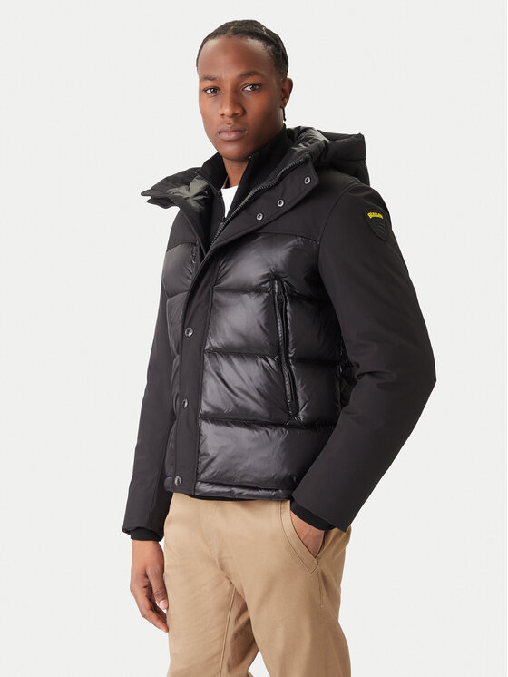 Blauer Пухено яке Giubbini 25WBLUC03143 Черен Regular Fit цвят на ниска цена