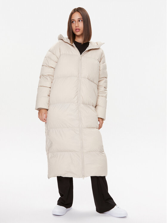 Bomboogie Пухено яке CW 8082 T MNA3 Бежов Regular Fit цвят на ниска цена