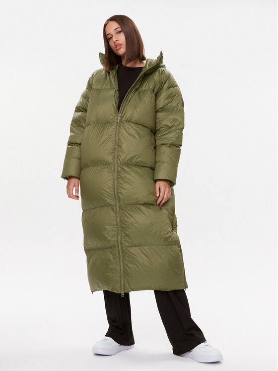 Bomboogie Пухено яке CW 8082 T MNA3 Зелен Relaxed Fit цвят на ниска цена