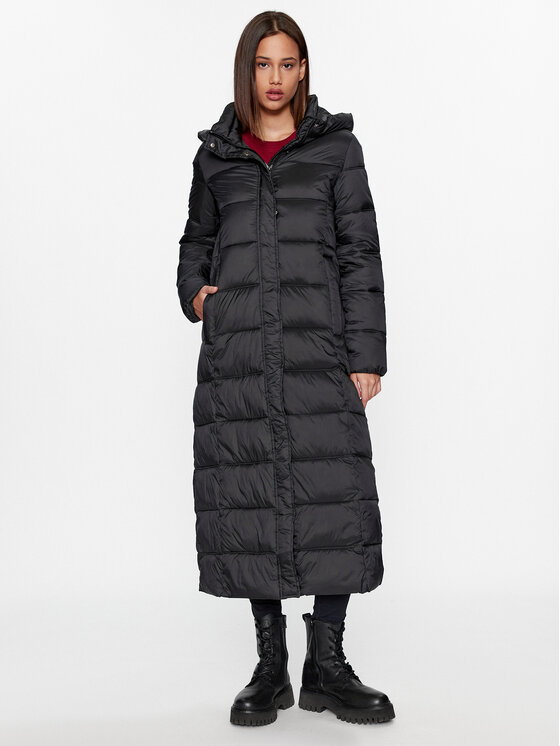 CMP Зимно яке 33K3706 Черен Regular Fit цвят на ниска цена