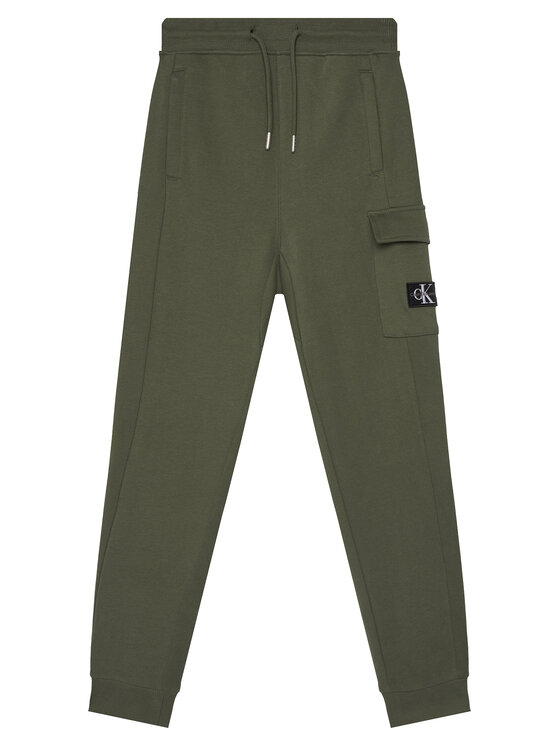 Calvin Klein Jeans Долнище анцуг Badge IB0IB02199 Зелен Relaxed Fit цвят на ниска цена