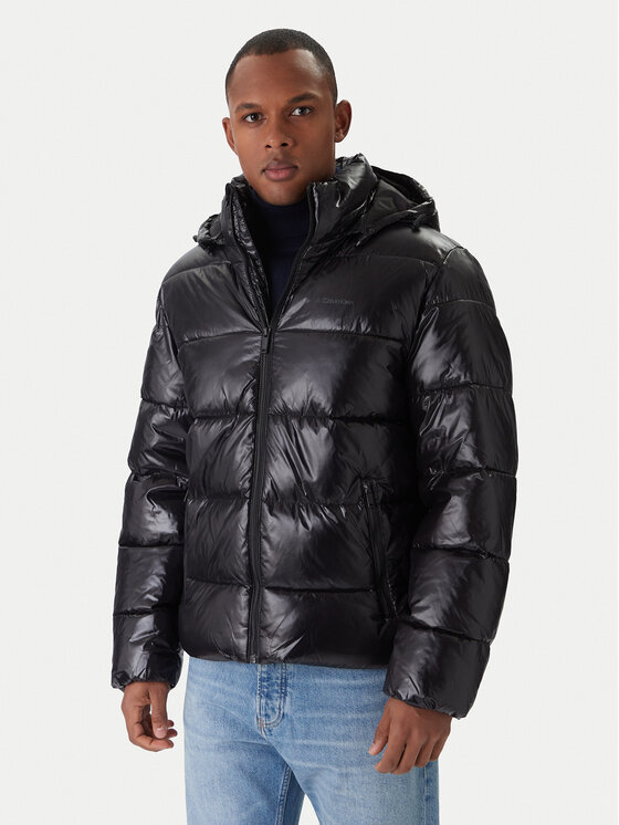 Calvin Klein Зимно яке LV04LD539G Черен Regular Fit цвят на ниска цена