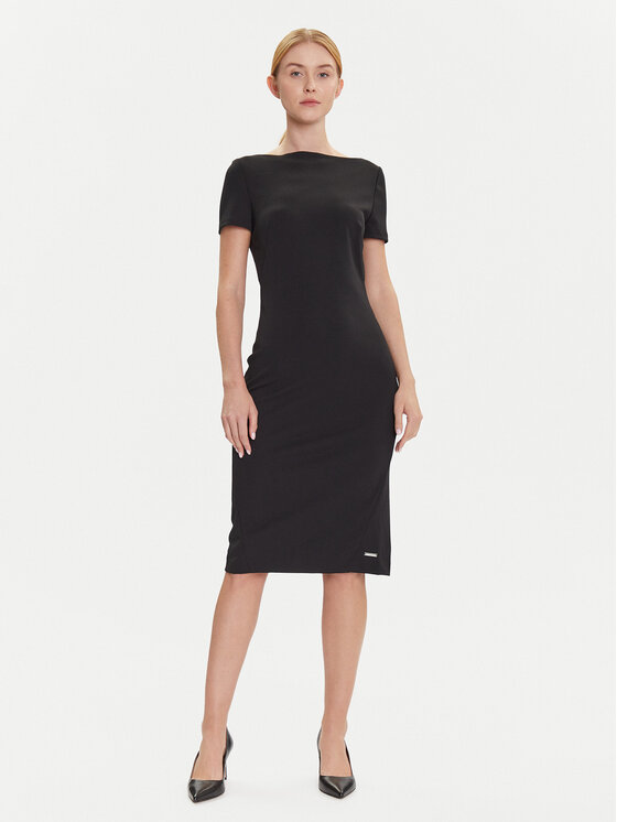 Calvin Klein Коктейлна рокля LV044D063G Черен Slim Fit цвят на ниска цена