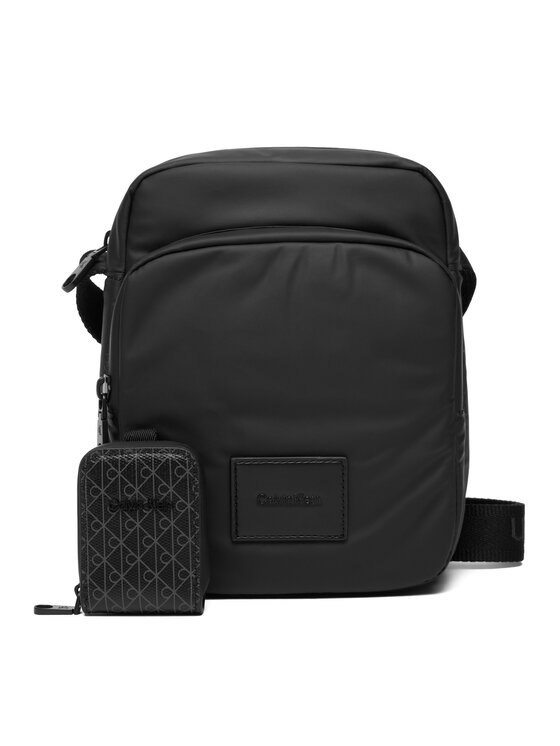 Calvin Klein Мъжка чантичка Puffer Utility Reporter LV04D3200G Черен цвят на ниска цена