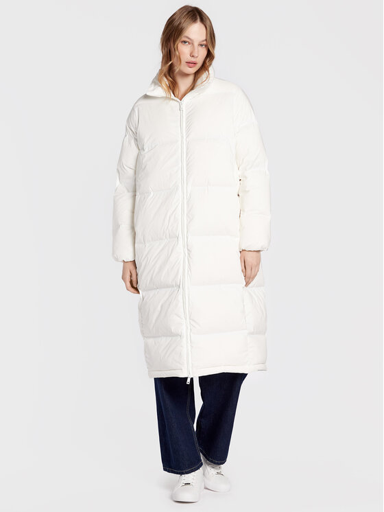 Calvin Klein Пухено яке Seamless Lofty K20K204691 Екрю Regular Fit цвят на ниска цена