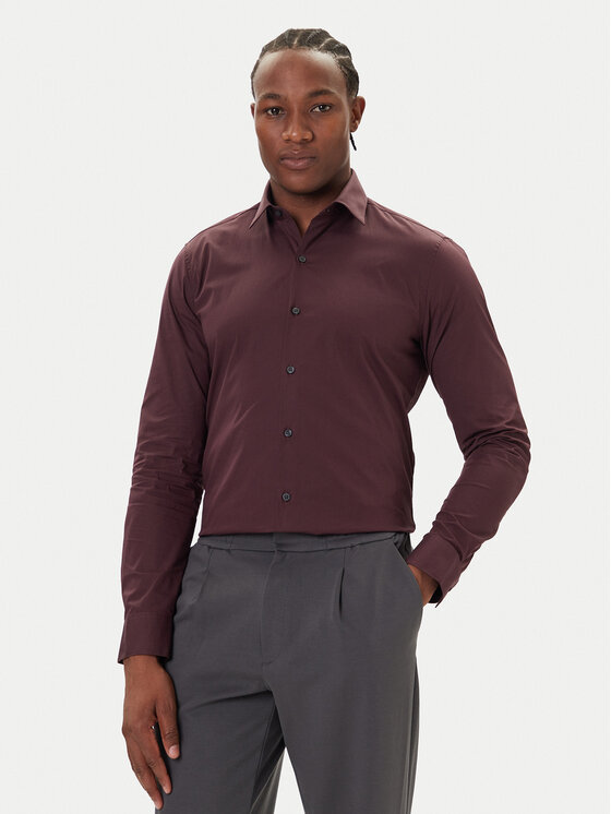 Calvin Klein Риза Essentials LV019EU037 Бордо Slim Fit цвят на ниска цена