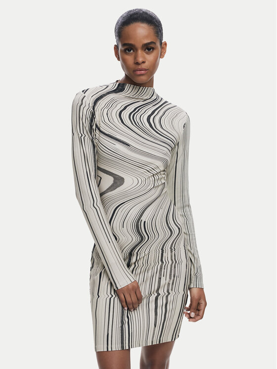 Desigual Ежедневна рокля Chiara 25WWVK35 Бежов Slim Fit цвят на ниска цена