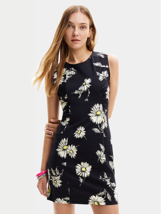 Desigual Лятна рокля Lorena 24SWVK18 Черен Regular Fit цвят на ниска цена