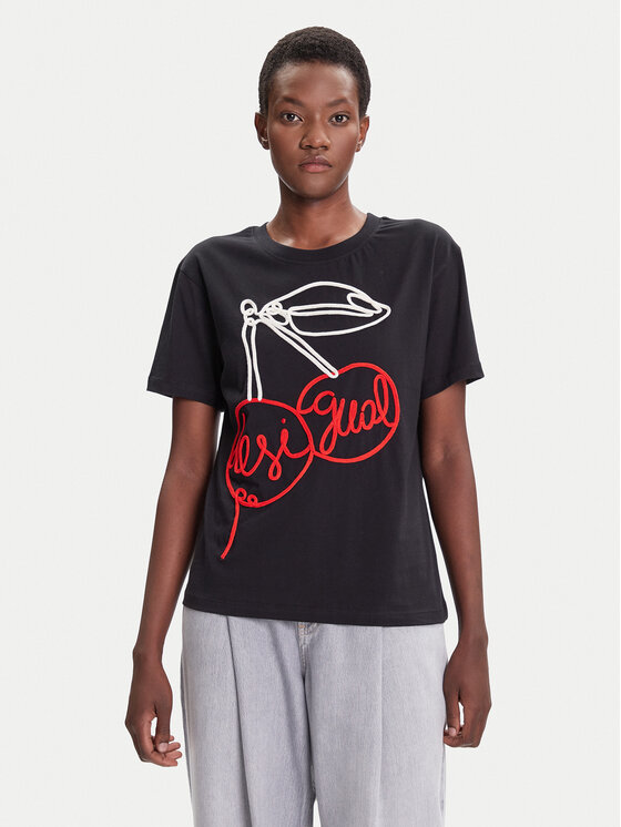 Desigual Тишърт Berlin 25WWTK51 Черен Regular Fit цвят на ниска цена