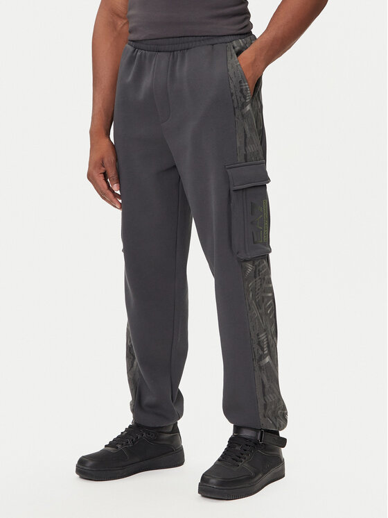 EA7 Emporio Armani Долнище анцуг 7M001132 AF16549 U8117 Сив Regular Fit цвят на ниска цена