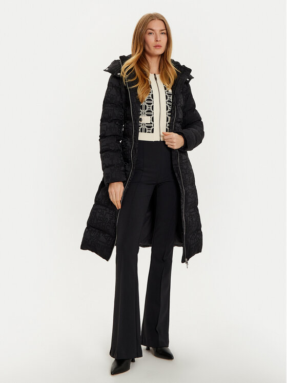 Elisabetta Franchi Зимно яке PI-71D-46E1-V700 Черен Regular Fit цвят на ниска цена