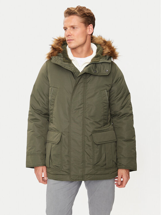 Gap Зимно яке 726377-00 Зелен Regular Fit цвят на ниска цена