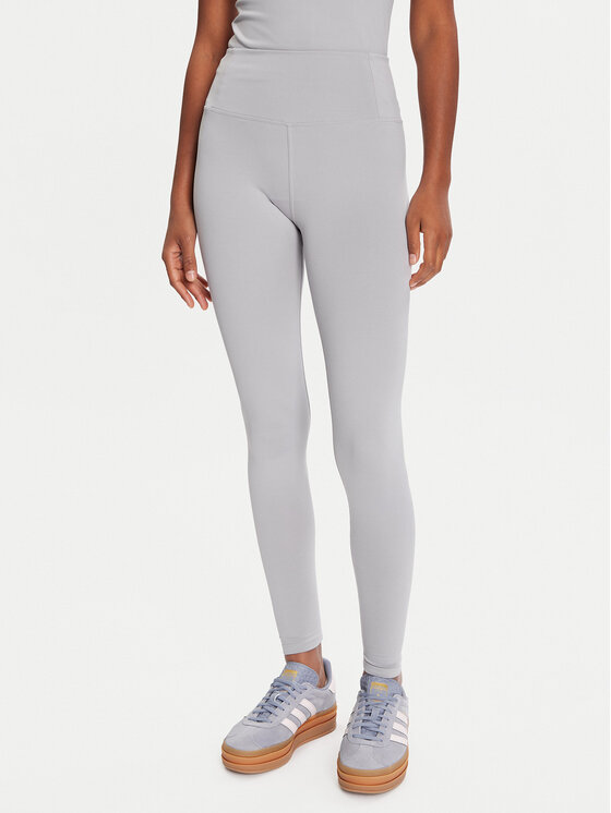 Girlfriend Collective Клин Float 4021 Виолетов Slim Fit цвят на ниска цена